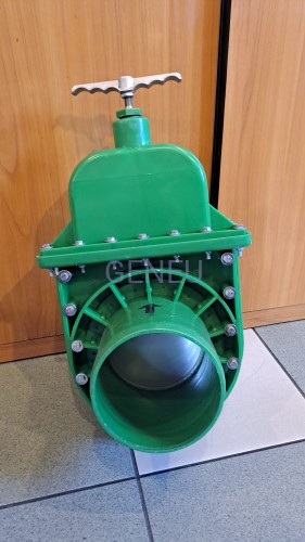 Zasuwa kanalizacyjna fi 200 4 BARY 