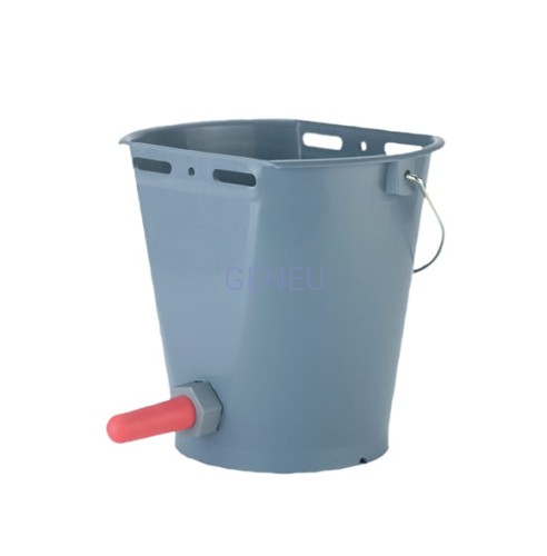 Wiadro do pojenia cieląt