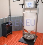 Automat)mamka= do karmienia ( pojenia) na ciepła wodę