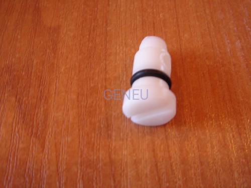 Śrubka zaworu poidła SUEVIA  M95 z uszczelką  1020634